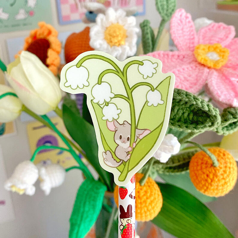 Chinchilla Lily Chinchilla Lily